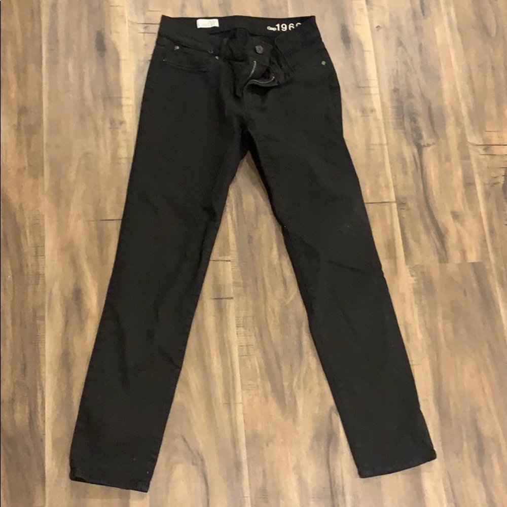 Black skinny jeans